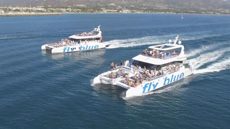 https://www.barcosyeventos.com/wp-content/uploads/2022/07/Catamaranes-a-Motor-FLY-BLUE-120-pax-Marbella.pdf